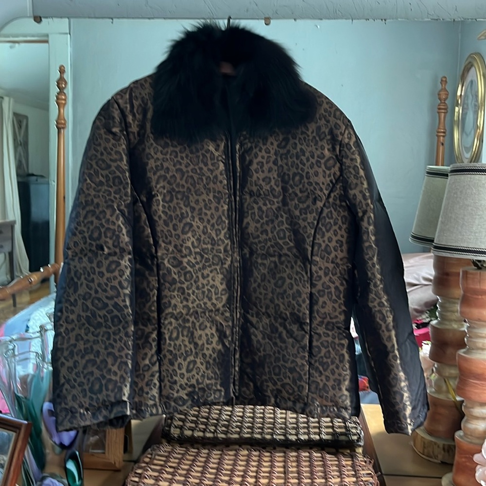 Brandon Thomas down/feather puffer jacket with removable 100% fur collar.
